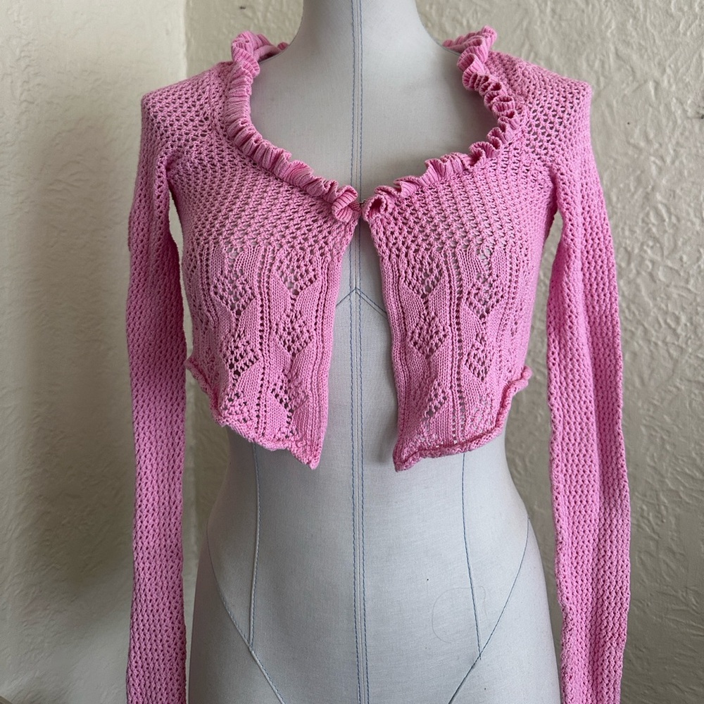 Urban Outfitters Lily Open Knit Flyaway Cardigan Pink Cropped Shrug Sweater S - Picture 4 of 10